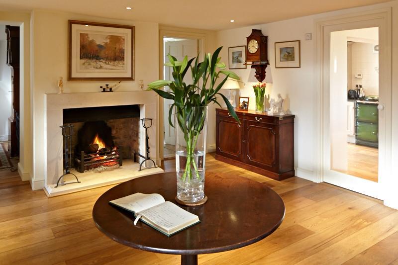 스윈던 Duchy Rag House B&B 외부 사진